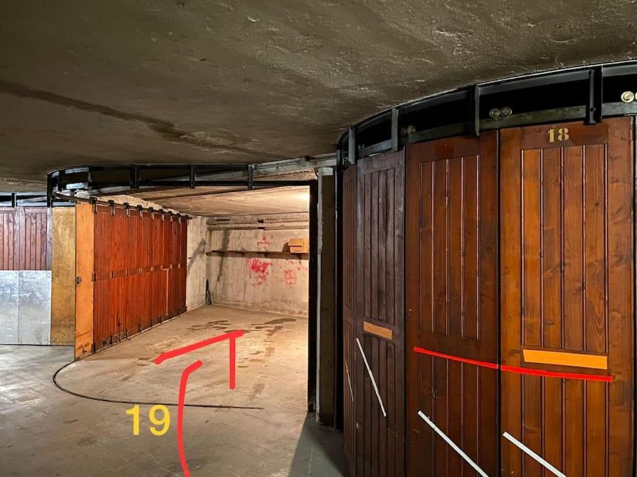 Le Jane : Centre Ville, Garage, Balcon Annecy Kültér fotó